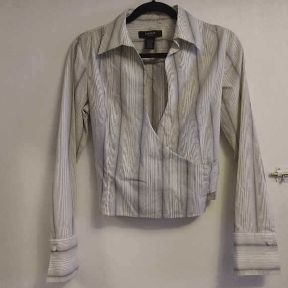 Express Tops - Express stretch 5/6 white striped tie back blouse
